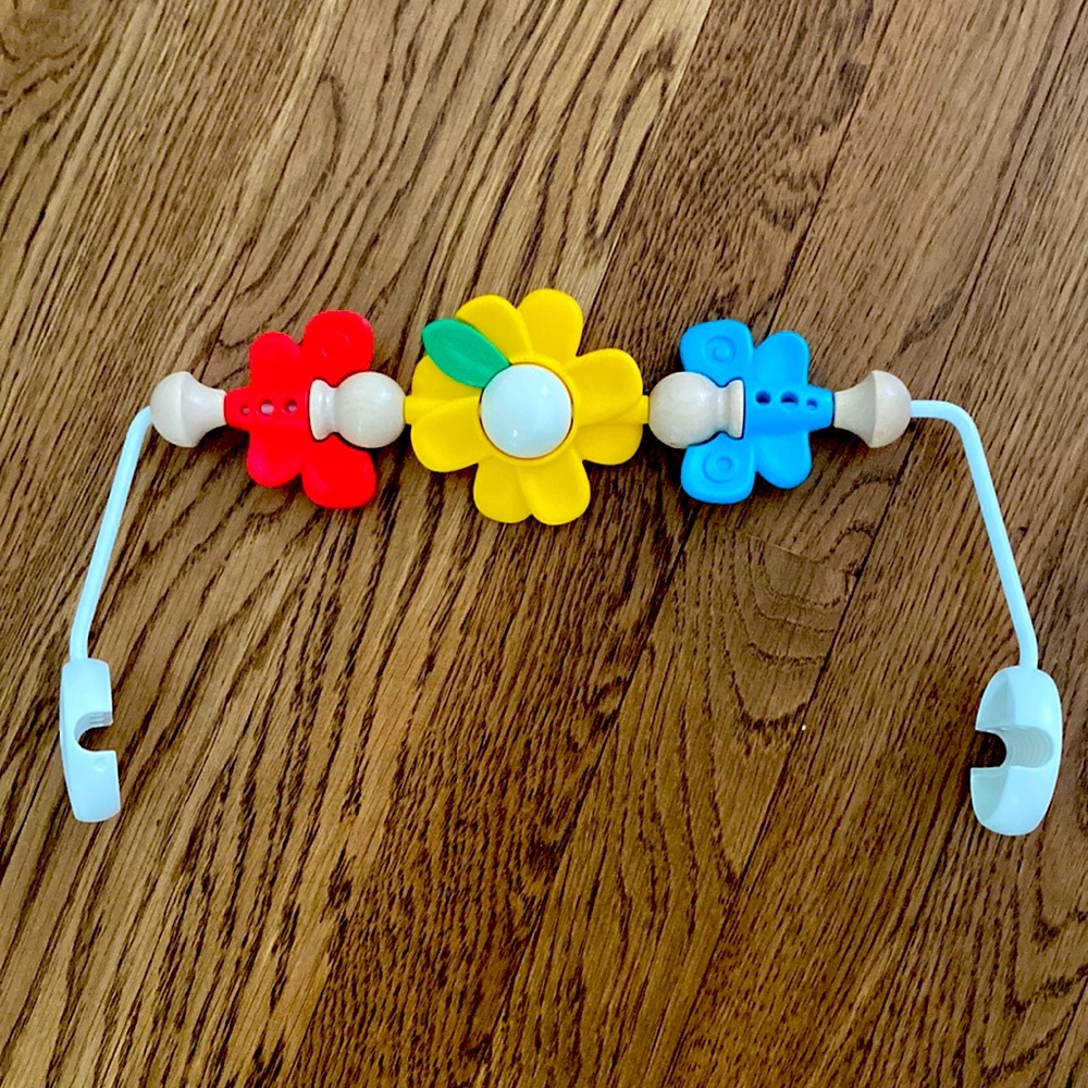 BabyBjorn Bouncer Toy Bar “Flying Friends”